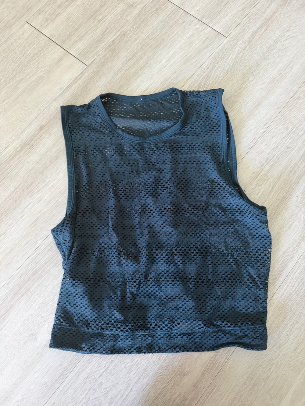 Lululemon blue/teal Mesh Sleeveless Women's Top